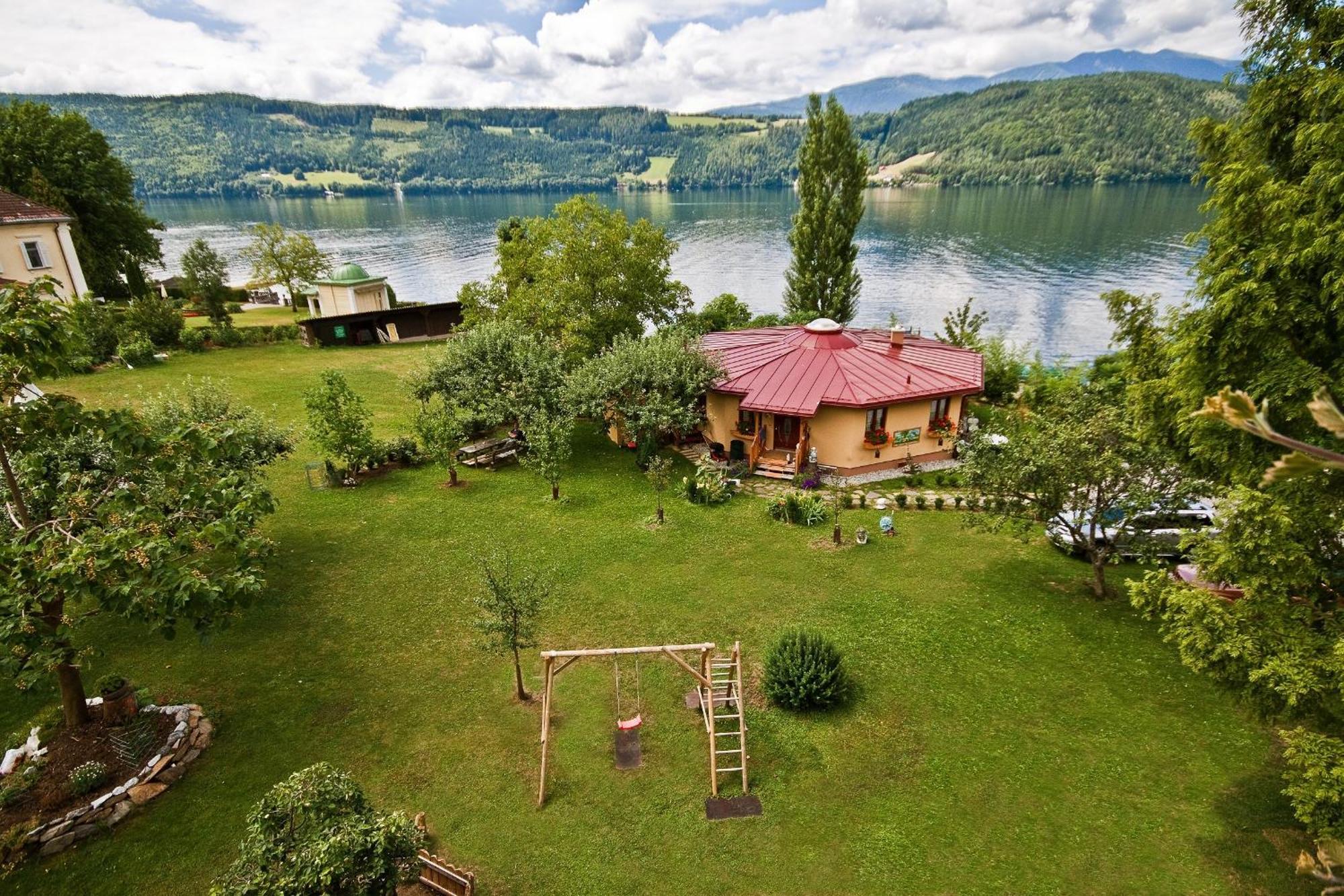 Ferienwohnungen Fischerhaus - Direkt Am See 밀슈타 외부 사진